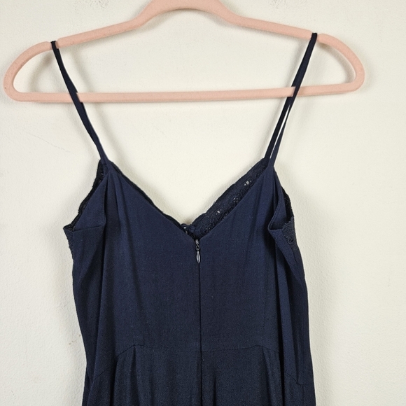 Free People Eileen Lace Details Wide Leg Jumpsuit Size 0 Navy Lightweight - Picture 4 of 6